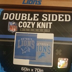 BLANKET Detroit Lions . Double Sided. Blue and Gray Textured Blanket